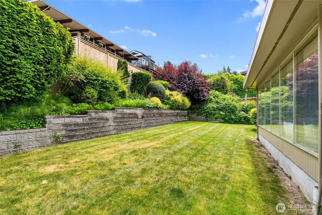 9630 26th Avenue NW, Seattle, WA 98117