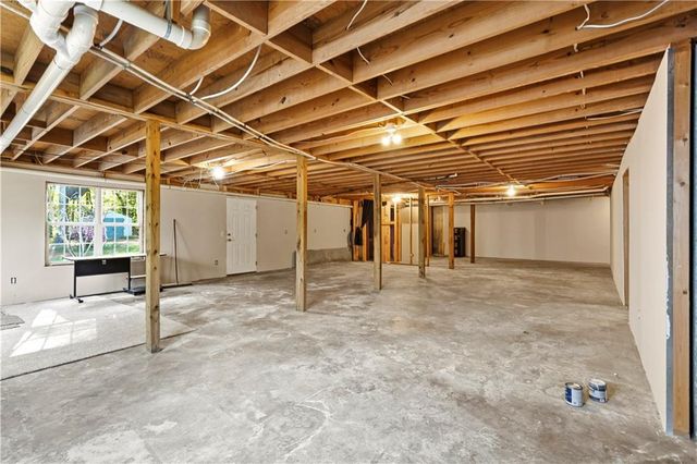 7272 Plum Creek Drive, Gainesville, GA 30507