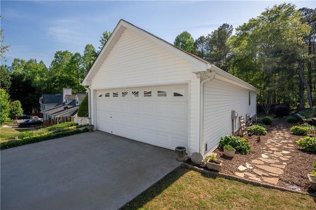7272 Plum Creek Drive, Gainesville, GA 30507