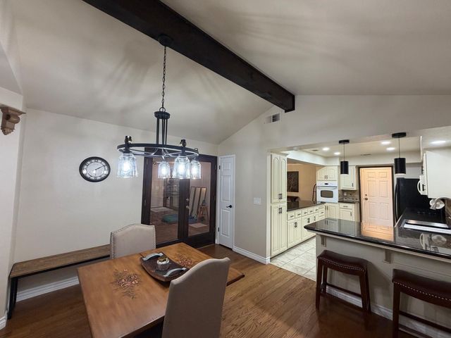 5706 Jeff Way, Carmichael, CA 95608