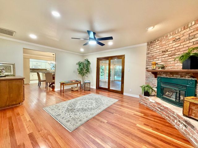 5706 Jeff Way, Carmichael, CA 95608