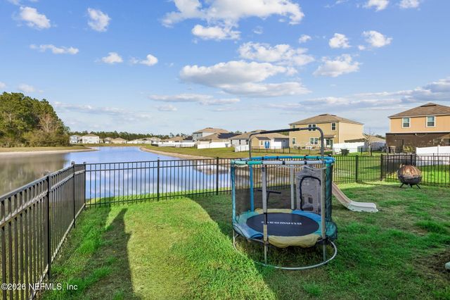 6482 BUCKING BRONCO Drive, Jacksonville, FL 32234