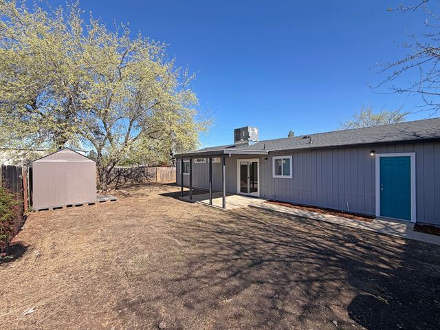 4288 Bradley Drive, Redding, CA 96003