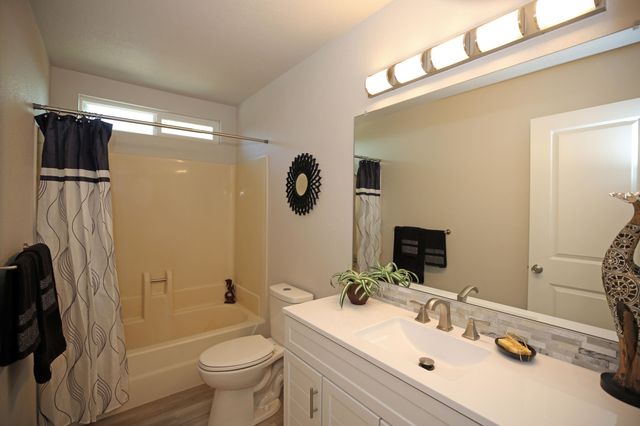 4288 Bradley Drive, Redding, CA 96003