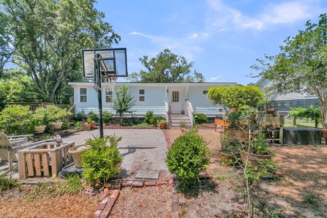 20 32nd Avenue, Isle Of Palms, SC 29451