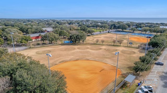 20 32nd Avenue, Isle Of Palms, SC 29451