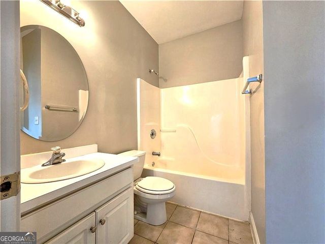 718 N Evelyn Place NW, Atlanta, GA 30318
