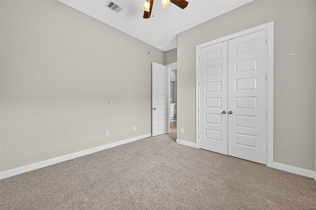 1924 Auburn Willow Lane, Pearland, TX 77089