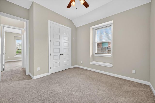 1924 Auburn Willow Lane, Pearland, TX 77089