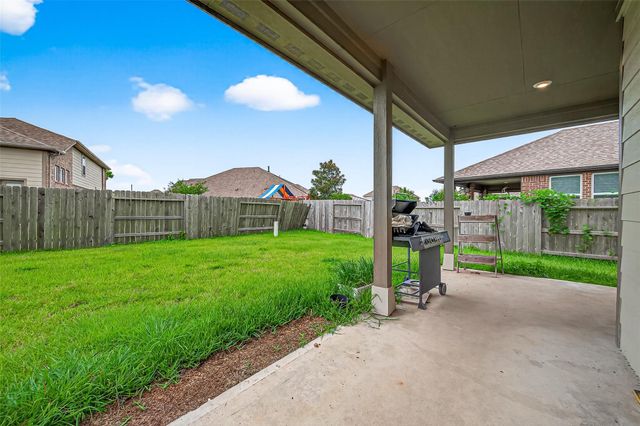 1924 Auburn Willow Lane, Pearland, TX 77089