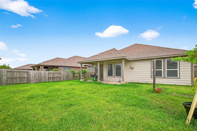 1924 Auburn Willow Lane, Pearland, TX 77089