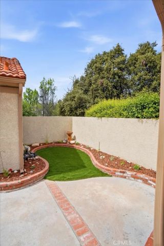19950 Avenue Of The Oaks, Newhall, CA 91321