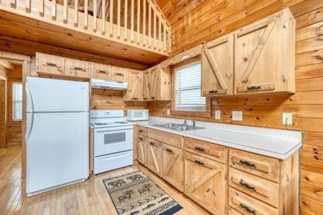 315 Hidden Branch Drive, Young Harris, GA 30582