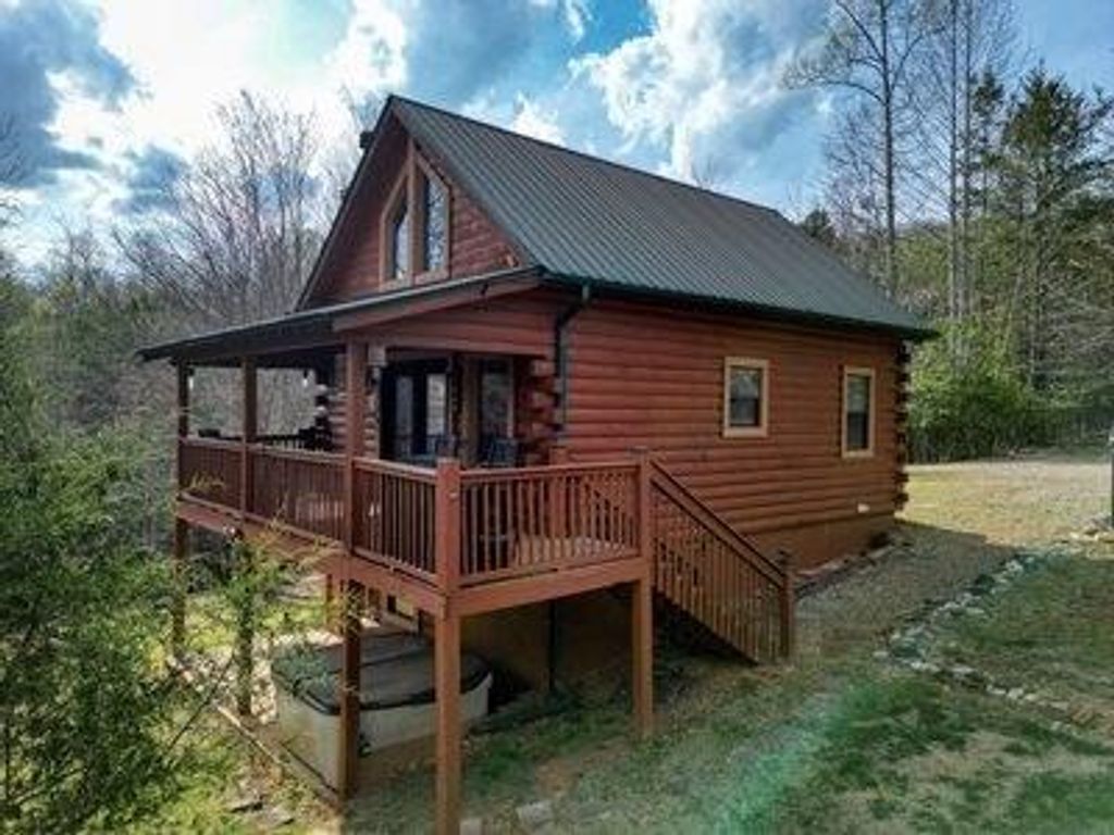 315 Hidden Branch Drive, Young Harris, GA 30582
