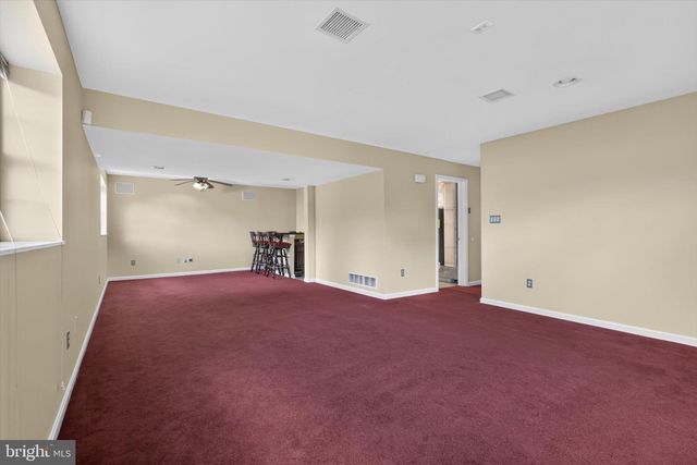 520 HAMILTON DR, Middletown, PA 17057