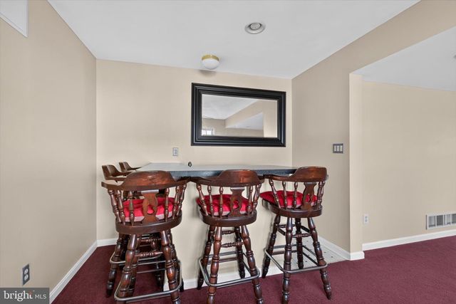520 HAMILTON DR, Middletown, PA 17057