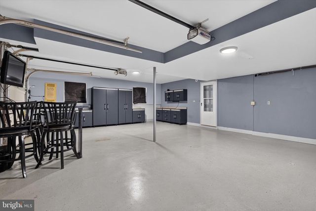 520 HAMILTON DR, Middletown, PA 17057