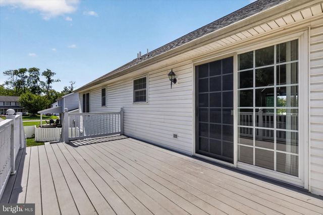 520 HAMILTON DR, Middletown, PA 17057