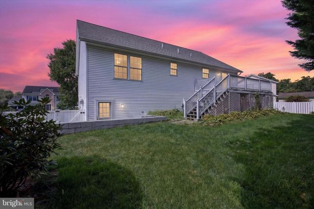 520 HAMILTON DR, Middletown, PA 17057
