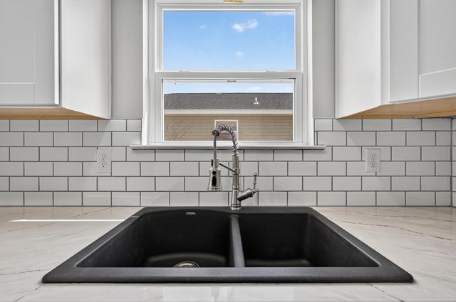 5327 B Kervin Road, Crestview, FL 32539