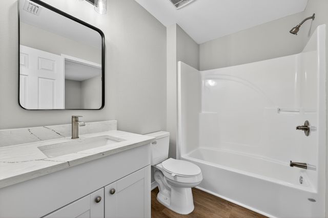 5327 B Kervin Road, Crestview, FL 32539