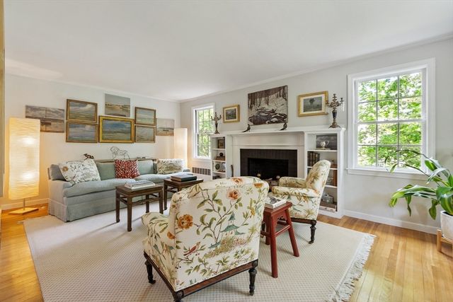 59 Martin Rd, Concord, MA 01742