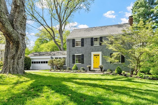 59 Martin Rd, Concord, MA 01742