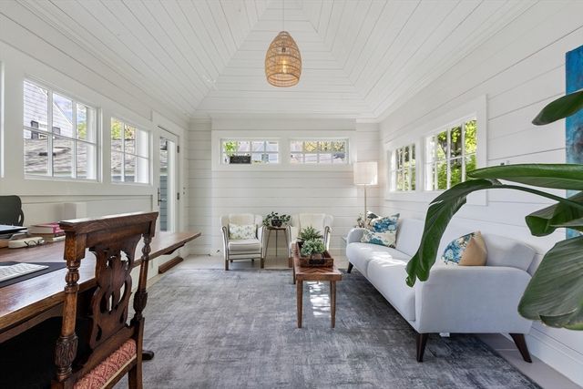 59 Martin Rd, Concord, MA 01742