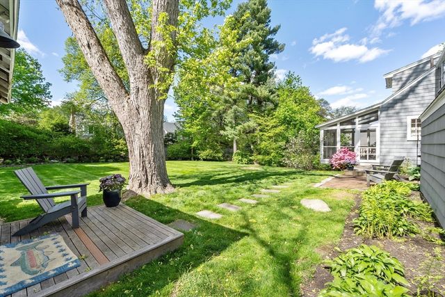 59 Martin Rd, Concord, MA 01742