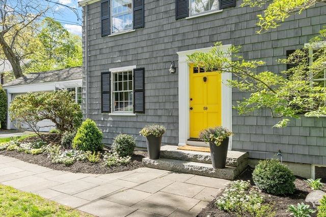 59 Martin Rd, Concord, MA 01742