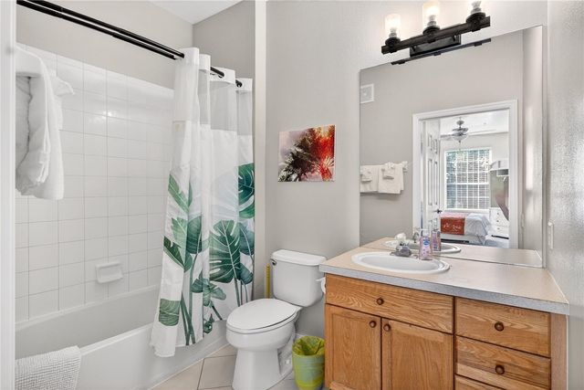 8101 COCONUT PALM WAY 203, Kissimmee, FL 34747