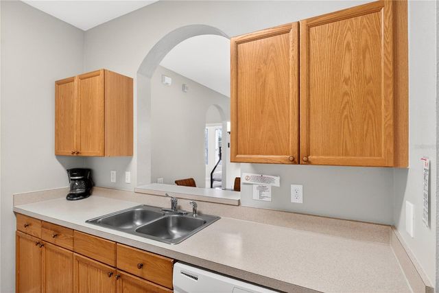 8101 COCONUT PALM WAY 203, Kissimmee, FL 34747