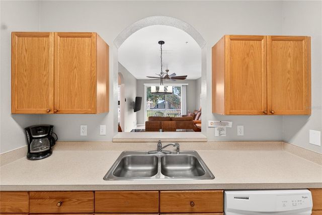 8101 COCONUT PALM WAY 203, Kissimmee, FL 34747