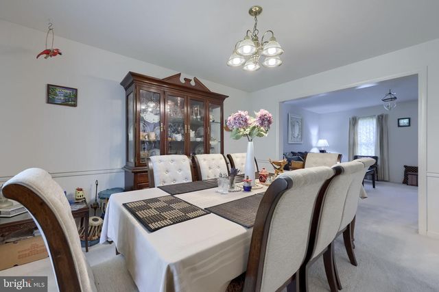 812 CYPRESS CT, Hummelstown, PA 17036