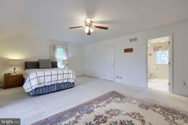 812 CYPRESS CT, Hummelstown, PA 17036