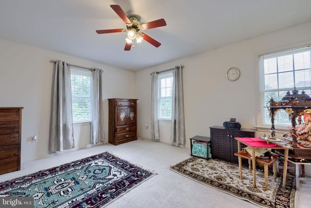 812 CYPRESS CT, Hummelstown, PA 17036