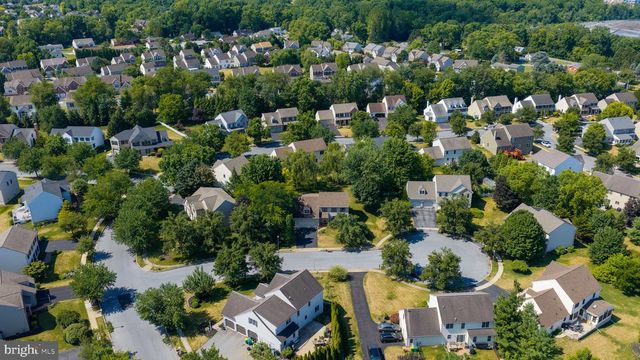 812 CYPRESS CT, Hummelstown, PA 17036