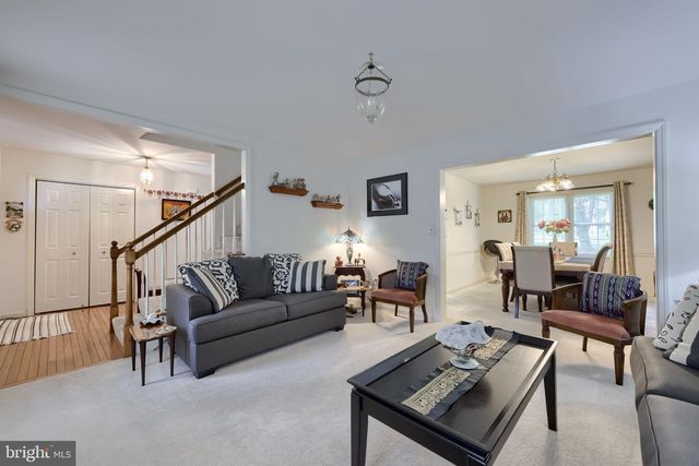 812 CYPRESS CT, Hummelstown, PA 17036