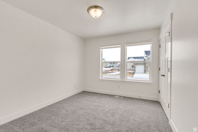 188 E BRUIN DR, Eagle Mountain, UT 84005