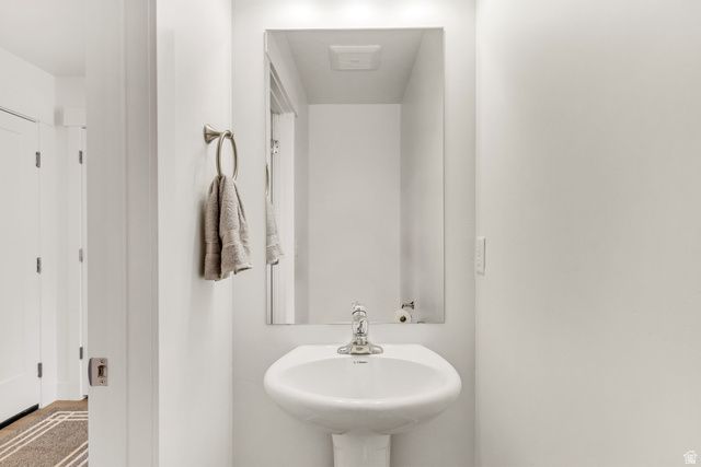 188 E BRUIN DR, Eagle Mountain, UT 84005