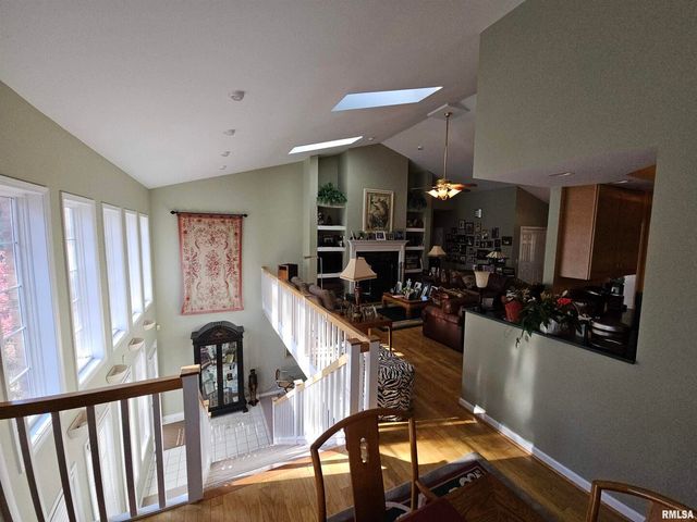 3525 OXFORD Avenue, Mt Vernon, IL 62864