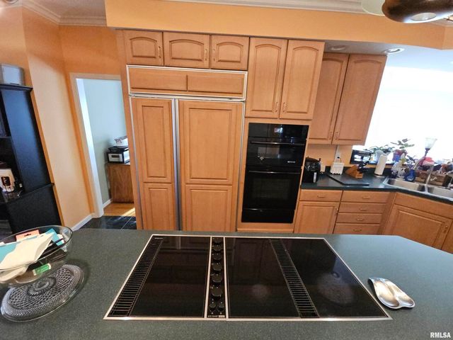 3525 OXFORD Avenue, Mt Vernon, IL 62864