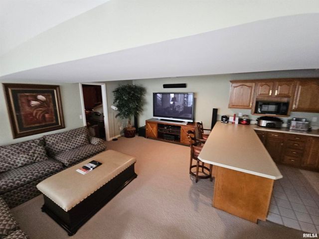 3525 OXFORD Avenue, Mt Vernon, IL 62864