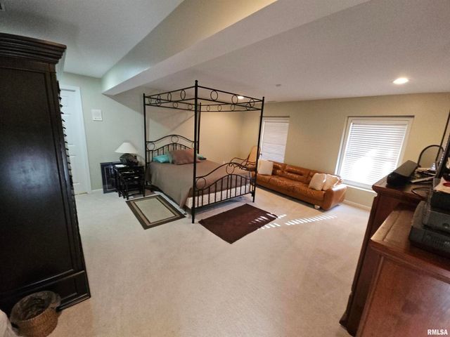 3525 OXFORD Avenue, Mt Vernon, IL 62864