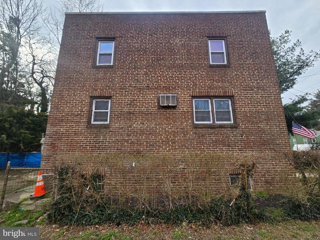 136 CHESTNUT AVE, Oaklyn, NJ 08107