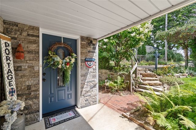 3814 Talent Drive, Akron, OH 44319
