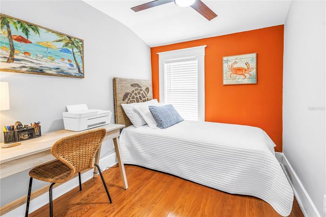 748 11TH AVENUE N, St Petersburg, FL 33701