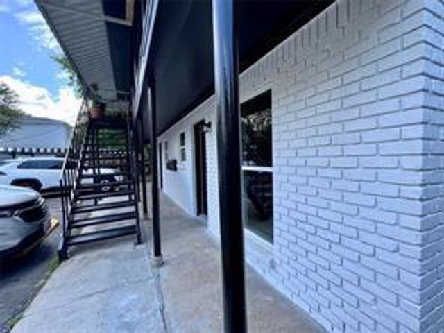 8335 Bonner Drive 3, Houston, TX 77017