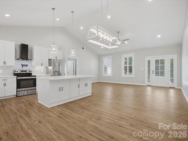 1863 Sardis Drive, Lancaster, SC 29720