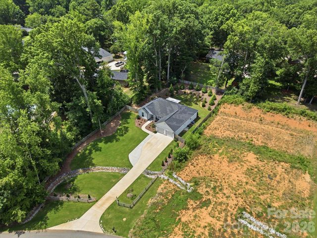 1863 Sardis Drive, Lancaster, SC 29720